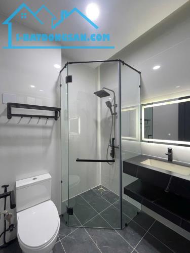 Bán gấp nhà mới, đẹp hiện đại Cư xá Phú Bình - Lạc Long Quân, Q.11 - 2