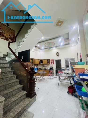 Bán Nhà Bình Trị Đông A, Ngang Lớn 5M, Hẻm 8M THÔNG, chỉ hơn 7tỷ Thương lượng - 1