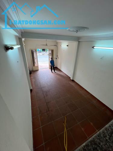 Nhà 8.8 tỷ, 4x17m 4 tấm, mặt tiền đường số 36, Bình Trị Đông B, Bình Tân