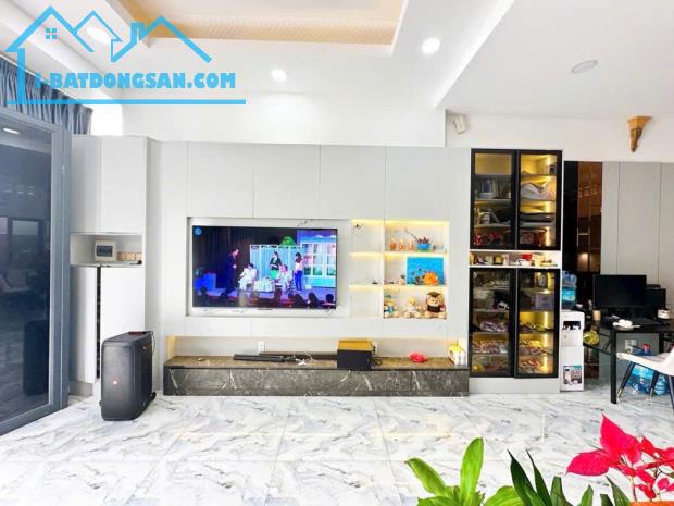 BÁN NHÀ ĐẸP 4 TẦNG HXH 6M KDC THE SUN 83 ĐÀO TÔNG NGUYÊN, NHÀ BÈ CÁCH QUẬN 7 CHỈ 5 PHÚT - 3
