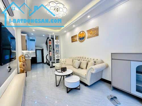 NHÀ ĐẸP MẶT NGÕ Ô TÔ ĐỖ CỬA PHỐ LĨNH NAM 5 TẦNG GIÁ NHỈNH 6 TỶ - 2