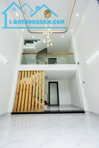 33 triệu/ tháng, BÁN CHDV, PHẠM VĂN ĐỒNG, PHƯỜNG 3 GÒ VẤP, NHỈNH 6 TỶ - 3