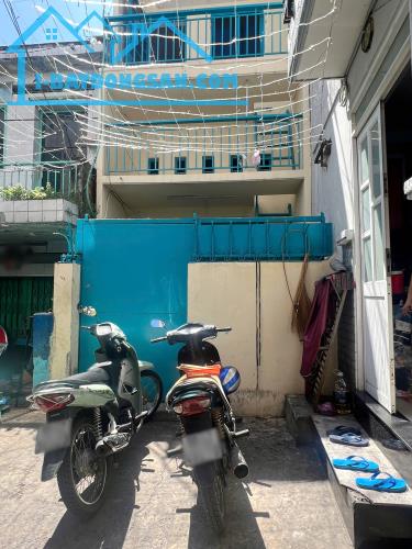 Cho thuê nhà 2 tầng hẻm 231 đường Ba Đình P8Q8 - 3