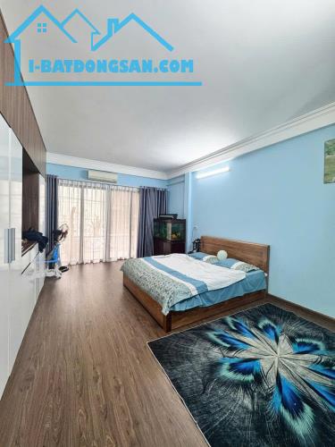 Nhà đẹp Trương Định, ô tô 7 chỗ vào nhà, 71m2 siêu rộng, 4 tầng, ngay cạnh Nam Đô, sổ đẹp - 2