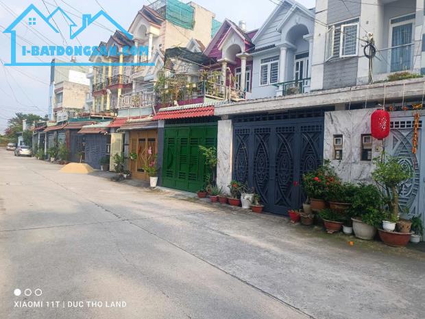 Bán Nhà đẹp hẻm to 8m xe hơi đậu tránh TL41, 76m2, 2 tầng, khu dân trí cao - 4