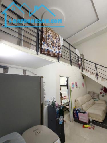 Nhà cực đẹp, đường trước nhà 5M, ngang hiếm 5,6M, 80m2, chỉ 5,6 tỷ, ĐÌnh Phong Phú Quận 9 - 2