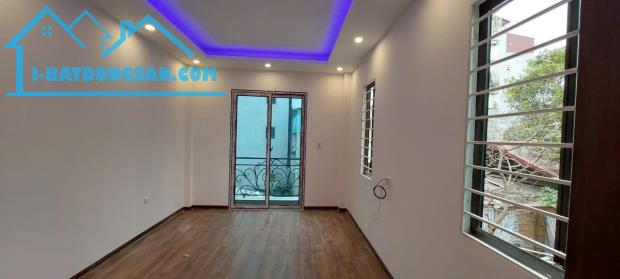 Nhà sát chợ Ngọc Trục – tiện ích ngập tràn 30/32m2 giá hấp dẫn - 4