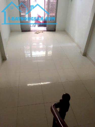 Bán nhà hẻm 86 Trường Chinh, Tân Bình, 30m2
