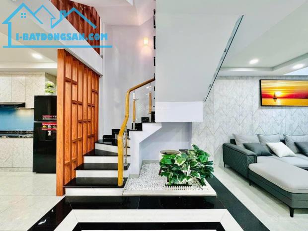 Bán nhà MT khu Bàu Cát 🔥DT:4.6x15m, Nhà mới 4 Tầng. Thuê 20tr/tháng. Giá 10.9ty - 5