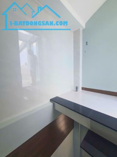 Bán nhà mặt tiền kinh doanh – Đường 12m có lề – 4 tầng mới xây – Dọn vào kinh doanh ngay - 3
