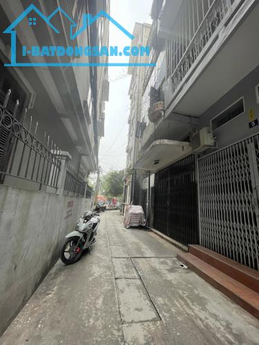 Láng Hạ Ô TÔ Lý Thuyết 180M2 MT 7.2M 35 Tỷ Trước Nhà 5M Cách Phố 20M