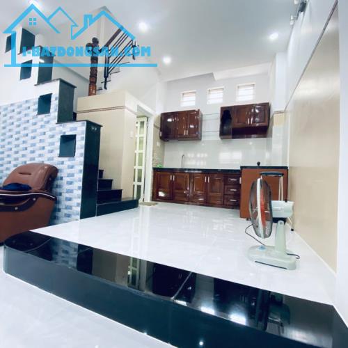 🔥🔥 Chính chủ gấp bán nhà 4T ngang 5m , không lộ giới giá còn thương lượng - 2