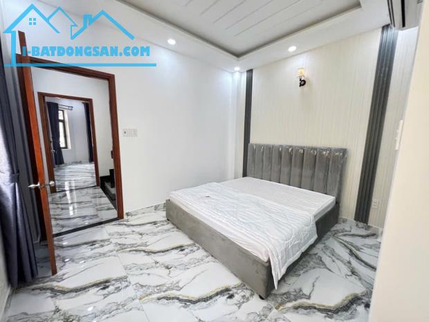 🔥NHÀ ĐẸP 5 TẦNG - XE HƠI TỚI CỬA - GẦN CHỢ PHẠM VĂN BẠCH TẶNG FULL NỘI THẤT  Huỳnh Vă - 5