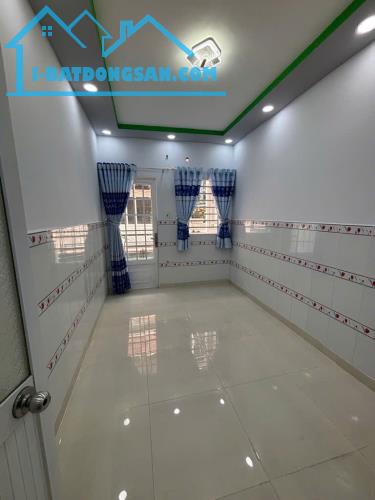 BÁN NHÀ DÀI 13M - HẺM 3M THÔNG- VÀI BƯỚC RA MẶT TIỀN - CHỈ 3,2 TỶ - 2