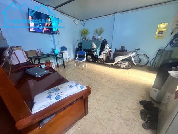 NHÀ HẺM XE HƠI - Q6 - HỒNG BÀNG - CÂY GÕ 3/2 - 43M2 - 2PN 2WC - 3.2 TỈ - 1