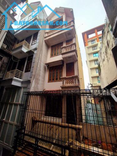 bán nhà Đống Đa 63m Đặng Tiến Đông, 2 thoáng, ô chờ thang máy