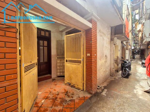 bán nhà Đống Đa 63m Đặng Tiến Đông, 2 thoáng, ô chờ thang máy - 2