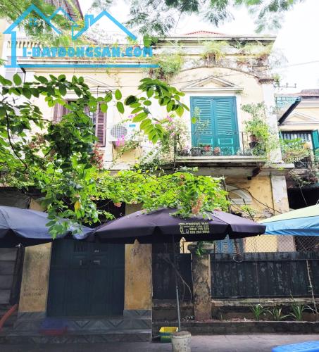 Bán Nhà Mặt Phố Nguyễn Thị Định, Thanh Xuân DT 192m2 x MT 10,6m. Giá Rẻ.