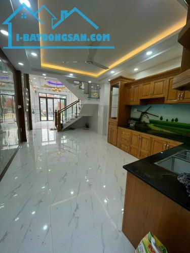 CHÍNH CHỦ BÁN GẤP NHÀ, HẺM XE TẢI, TRẦN THÁI TÔNG, TÂN BÌNH, 4X19M, GIÁ 7.75 TỶ TL - 2