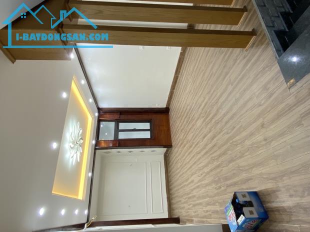 Nhà đẹp Dân xây TĐC Thanh Am, lô góc ô tô vào nhà, 61m x 5T, MT 4m, nhỉnh 10 tỷ - 2