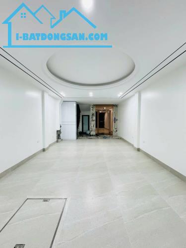 NHÀ ĐẸP PHỐ NGUYỄN VĂN CỪ, GIA THỤY, LONG BIÊN  DT: 48m2, 7 Tầng, MT: 4.5m, GIÁ: 20.95 Tỷ - 4