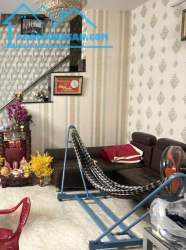 Mặt Tiền Lớn 10M, Khu P Lô, Tam Bình Thủ Đức, DT 81m2 ( 5.2 x 16 ) 4 Tầng, chỉ 6.99ty - 2