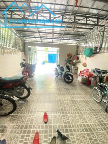 Mặt Tiền Lớn 10M, Khu P Lô, Tam Bình Thủ Đức, DT 81m2 ( 5.2 x 16 ) 4 Tầng, chỉ 6.99ty - 3