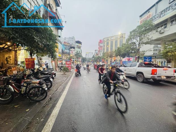 Siêu Hiếm, Mặt Phố Quận Hai Bà Trưng 25M2 4T MT 5M Vỉa Hè Rộng KD Sầm Uất Giá 15.2 Tỷ