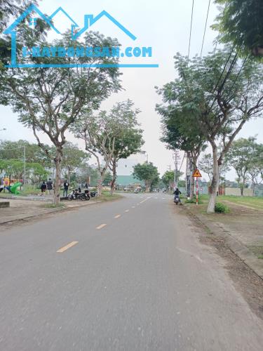 ⭐️⭐️⭐️Bán đất MT Hoài Thanh 8 tỷ/100m2,ngang 6m sát ĐH Kinh Tế, Mỹ An, Đà Nẵng - 1