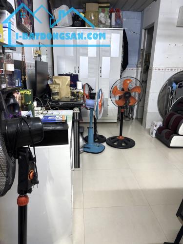 Bán nhà quận 6 - Hẻm xe hơi - Chủ đổ bê tông cốt thép 6.4 T - 2