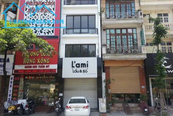 Bán nhà mặt phố Trung tâm quận Thanh Xuân 73m2 5 tầng hai thoáng ô tô tránh gần hồ