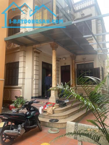 BÁN! Nhà Biệt Thự An Dương Vương, Tây Hồ 183M2 x 3T, MT 12m, 27.5 tỷ.Ô tô Tránh, 3 Thoáng - 5