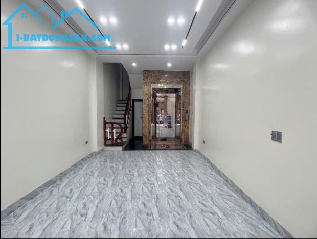 NGUYỄN VĂN CỪ 6 TẦNG THANG MÁY 44M2 ÔTÔ ĐỖ CỬA, TT TIỆN ÍCH. 10,1 TỶ - 5