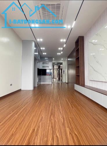 NGUYỄN VĂN CỪ 6 TẦNG THANG MÁY 44M2 ÔTÔ ĐỖ CỬA, TT TIỆN ÍCH. 10,1 TỶ - 4