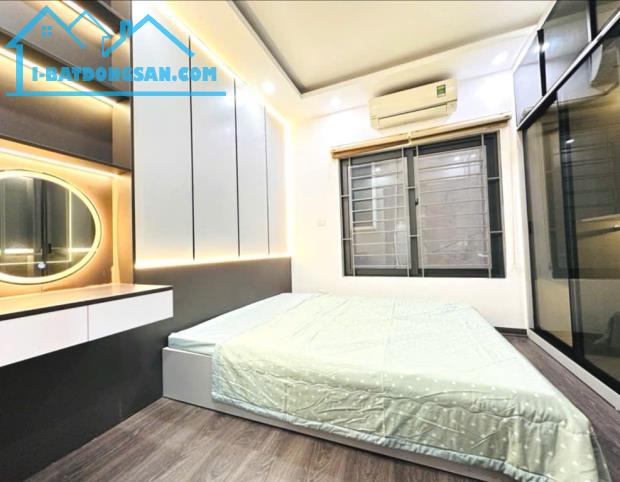 🎇🎆 🏠SIÊU HIẾM🎇 - ĐẠI TỪ - HOÀNG MAI - 35m2 -5 TẦNG - MT3.5M - NGÕ RỘNG THOÁNG - GẦN KĐ - 1