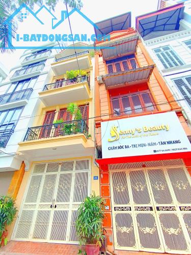 (MẶT TIỀN 7m) Bán nhà mặt ngõ HUỲNH THÚC KHÁNG, Đống Đa. ô tô tránh. DT 56m x 4 tầng - 2