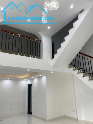 NHÀ 40M2X3TẦNG, CHỢ THƯỢNG CÁT- THƯỢNG THANH, LB, 4,6 TỶ, HIẾM - 1