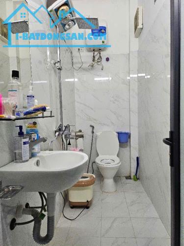 Nhà riêng Lê Trọng Tấn Ngõ nông ôtô đỗ cổng 31m2 nhỉnh 6 tỷ - 4