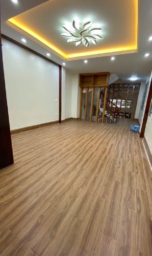 DÂN XÂY-BÁN NHÀ THƯỢNG THANH-GARA ÔTÔ 61m2, 5TTẦNG,NHỈNH 10 Tỷ - 2