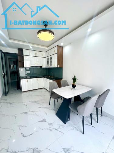 Nhà phố VIP Đàm Quang Trung – 6 tầng thang máy – Ô tô tận cửa. 7,38Tỷ - 2