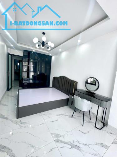 Nhà phố VIP Đàm Quang Trung – 6 tầng thang máy – Ô tô tận cửa. 7,38Tỷ - 3