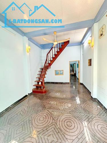 Bán nhà 1 lầu 72m2 hẻm 4m đường Âu Dương Lân Phường 2 Quận 8 - 4