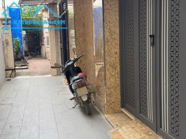 AN DƯƠNG VƯƠNG - BÁN ĐẤT TẶNG BIỆT THỰ  - MẶT TIỀN RỘNG PHÂN LÔ HOẶC XÂY CCMN - GẦN OTO - 1