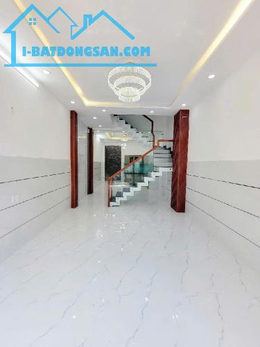 Siêu phẩm - Bình Trị Đông - Bình Tân - 52m2 - 3 tầng - HXH - Chỉ nhỉnh 4 tỷ - 1