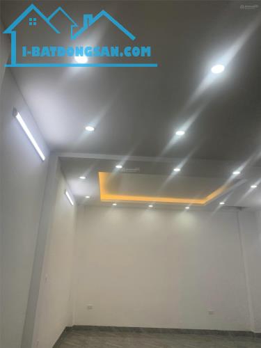 Chính chủ cần bán nhà mới 5 tầng, full nội thất trung tâm quận Ba Đình LH097 549 8986 - 4