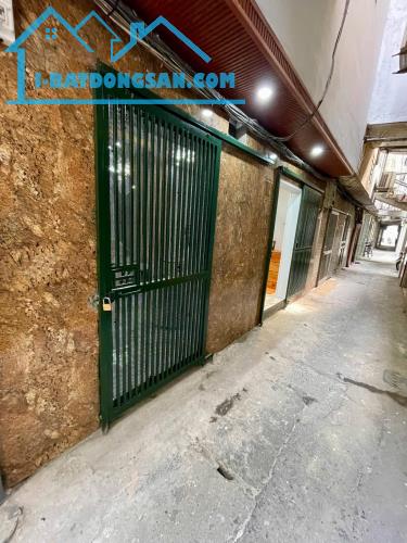 Bán Nhà Ngọc Hà 19M x 3T, MT: 5M Giá 4,1 Tỷ. 20M ra ô tô, Full nội thất. - 4
