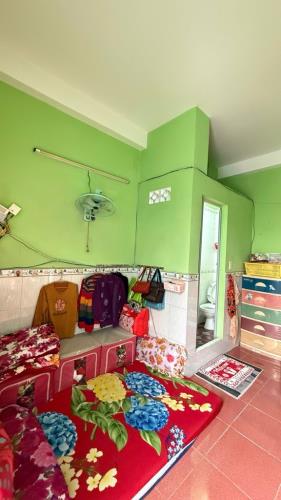 Nhỉnh 3tỷ. Bán nhà 3Tầng 4PN, HXH Chiến Lược Thông Sát Khu Tên Lửa, Giáp Quận 6