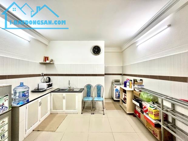 Bán nhà khu Phan Xích Long,46m2,7,9 tỷ