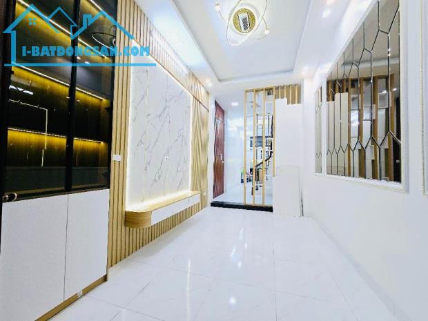 Bán Nhà Kim Mã 47m2 4 tầng 10.x tỷ - Tặng Nội Thất Cao Cấp - 4