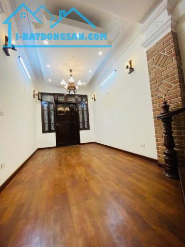 Bán nhà Thanh Xuân 73m Nguyễn Trãi ô tô vào nhà, ngõ thông, 2 thoáng